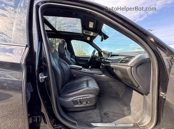 5YMKT6C38H0U39118 2017 BMW X5 Black 