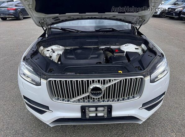YV4A22PL0K1499418 2019 VOLVO XC90 White Սարքավորումների վահանակի տեսք