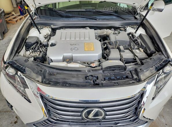58ABK1GG0HU077553 2017 LEXUS ES White Вид задньої частини салону