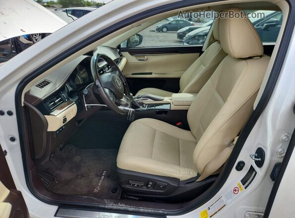 58ABK1GG1GU019997 2016 LEXUS ES White Front interior view