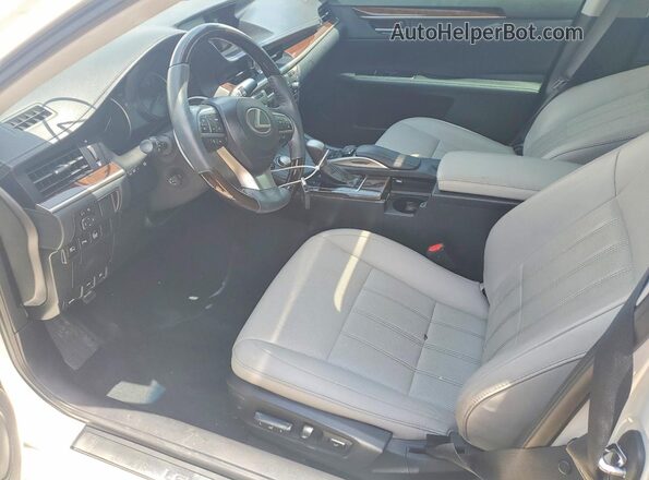 58ABK1GG1HU073558 2017 LEXUS ES White Front interior view