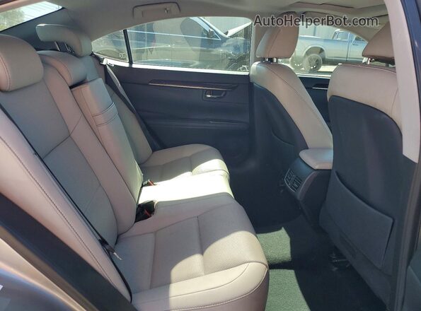 58ABK1GG2HU077232 2017 LEXUS ES Gray უკანა სავარძლების ხედი