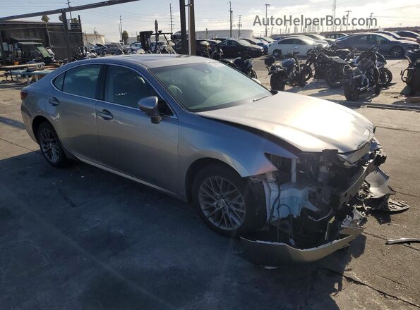 58ABK1GG4JU085192 2018 LEXUS ES Серебряный Передняя правая четверть