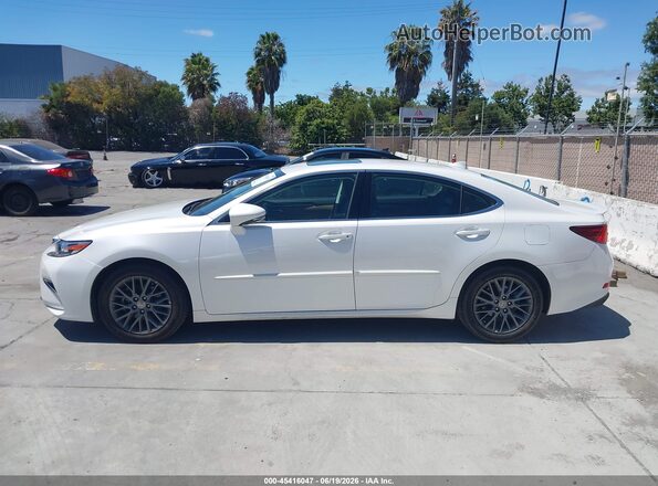 58ABK1GG7JU086658 2018 LEXUS ES 350 White 360 interior view