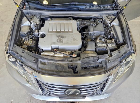 58ABK1GG7JU098938 2018 LEXUS ES Серебряный Вид задней части салона