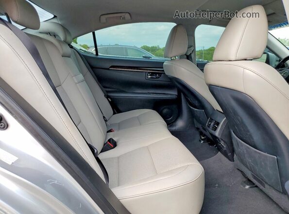 58ABK1GG8GU006468 2016 LEXUS ES Silver Вид задніх сидінь