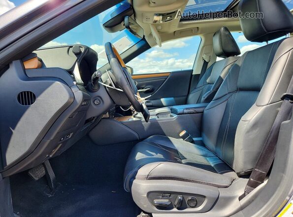 58ABZ1B12KU021345 2019 LEXUS ES Gray 