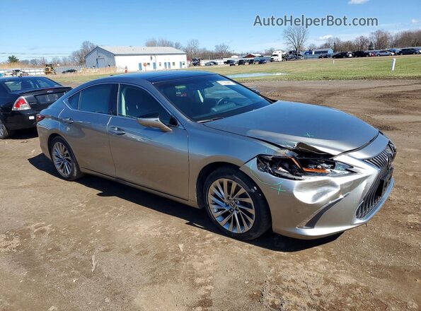 58ABZ1B15KU013014 2019 LEXUS ES Silver Przód prawy