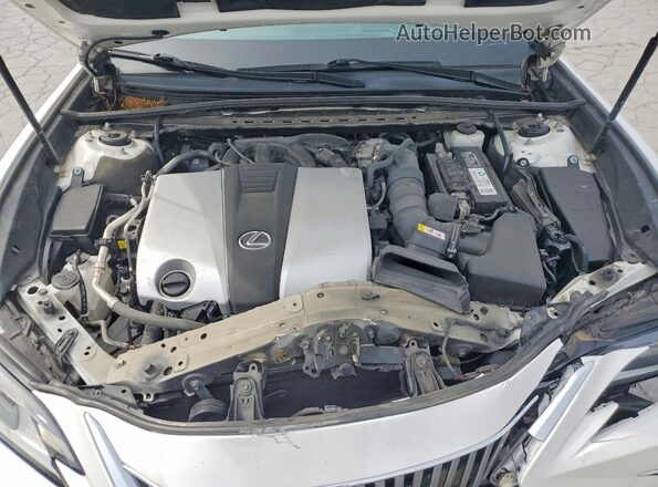58ABZ1B15KU024403 2019 LEXUS ES White უკანა სალონის ხედი
