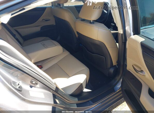 58ABZ1B16KU037497 2019 LEXUS ES 350 Gray Widok naklejki z numerem VIN