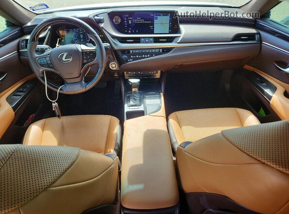 58ABZ1B16KU039041 2019 LEXUS ES Белый Вид панели приборов