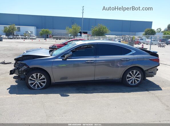 58ACA1C1XMU005181 2021 LEXUS ES 300H Серый 
