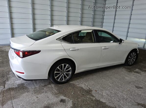 58ACZ1B18NU136668 2022 LEXUS ES White 