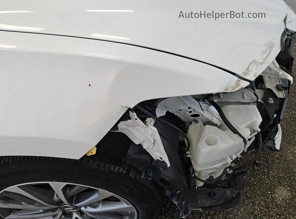 58ACZ1B18NU136668 2022 LEXUS ES White 