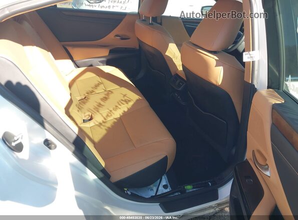 58AD11D10NU010247 2022 LEXUS ES 250 White VIN sticker view