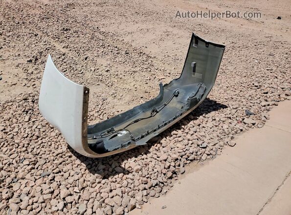 58AD21B11LU010609 2020 LEXUS ES White Engine compartment view