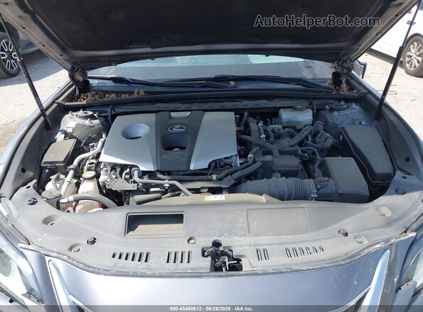 58AD21B15LU008037 2020 LEXUS ES 300H Gray Rear view