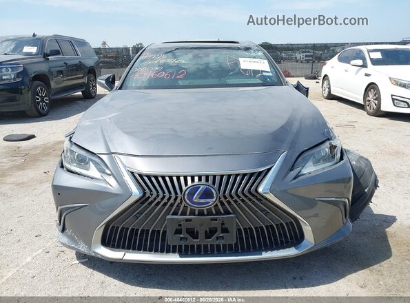 58AD21B15LU008037 2020 LEXUS ES 300H Gray Dashboard view