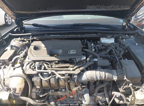 58ADA1C11NU015975 2022 LEXUS ES 300H Black 