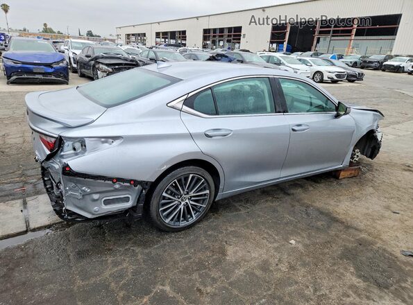 58ADA1C12PU028172 2023 LEXUS ES Серебряный Задняя правая четверть