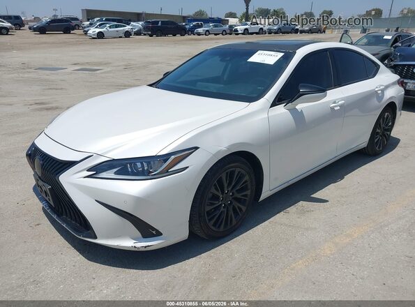 58ADA1C13MU005088 2021 LEXUS ES 300H White წინა მარცხენა ხედი სამი მეოთხედიდან