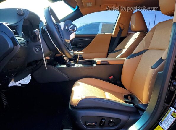58ADA1C16RU041557 2024 LEXUS ES Black Vista interior delantera