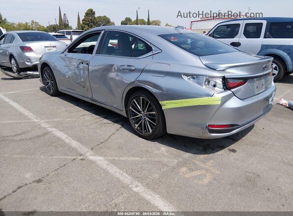 58ADA1C17NU017570 2022 LEXUS ES 300H Silver Tył lewy