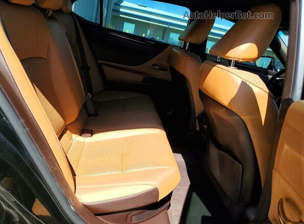 58ADA1C18MU008620 2021 LEXUS ES Black 