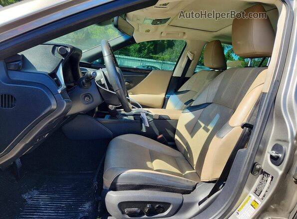 58ADZ1B12LU065307 2020 LEXUS ES Silver Սալոնի դիմացի տեսք