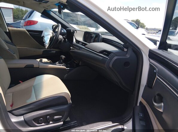 58ADZ1B14LU053045 2020 LEXUS ES White Front interior view