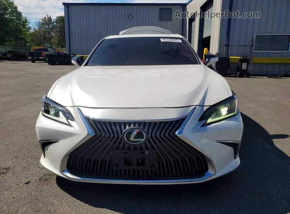 58ADZ1B16LU065939 2020 LEXUS ES White Front view