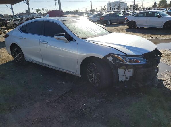 58ADZ1B16RU176905 2024 LEXUS ES White Առջևի աջ