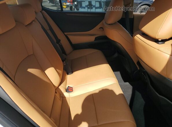58ADZ1B17RU180414 2024 LEXUS ES White უკანა სავარძლების ხედი