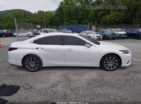 58ADZ1B18MU109702 2021 LEXUS ES 350 White 