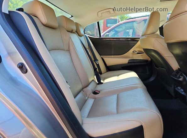 58ADZ1B19MU086527 2021 LEXUS ES Gray უკანა სავარძლების ხედი