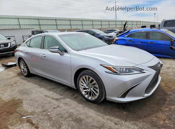 58AEZ1B16LU058669 2020 LEXUS ES Silver Przód prawy