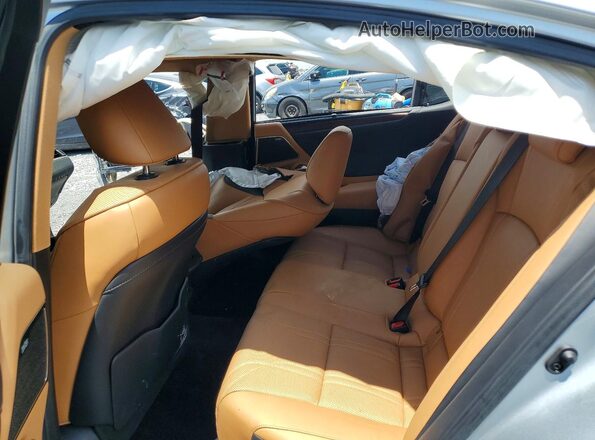 58AFZ1B19RU181976 2024 LEXUS ES Silver Հետևի նստատեղերի տեսք