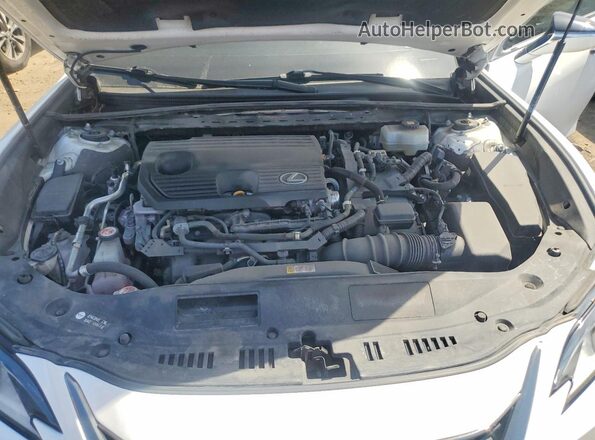 58AGA1C15NU020318 2022 LEXUS ES White 