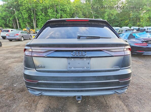 WA1AVAF19KD017493 2019 AUDI Q8 Black წინა სალონის ხედი