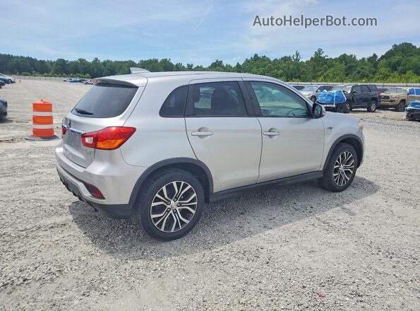 JA4AP3AU0JU002919 2018 MITSUBISHI OUTLANDER Silver Передня права чверть