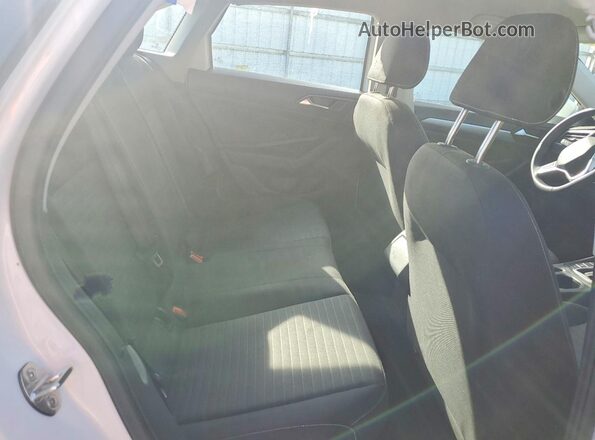3VW5M7BUXRM074634 2024 VOLKSWAGEN JETTA White Вид задньої частини салону
