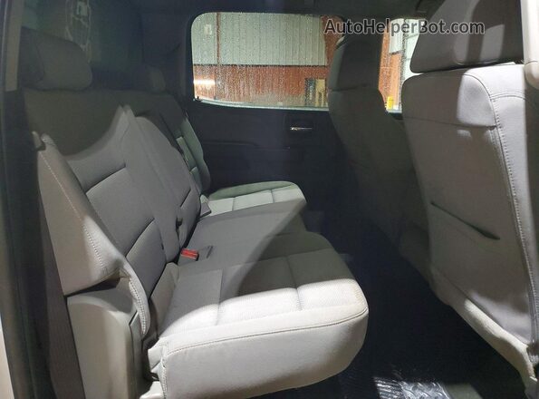 3GCUKNEC1HG484893 2017 CHEVROLET SILVERADO Silver 