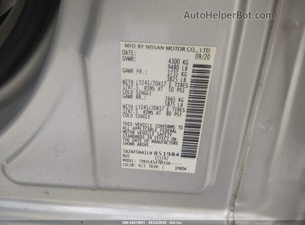 5BZAF0AA1LN851984 2020 NISSAN NV PASSENGER NV3500 HD Silver Widok komory silnika