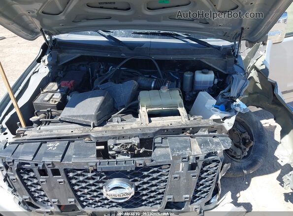 5BZBF0AA2JN852286 2018 NISSAN NV PASSENGER NV3500 HD Silver Вид ззаду