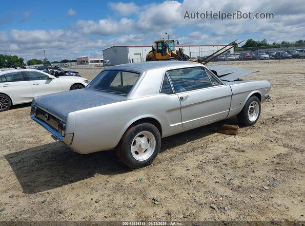 5F07U158045       1970 FORD MUSTANG Серебряный Задняя правая четверть