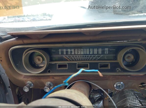 5F07U158045       1970 FORD MUSTANG Серебряный Вид задних сидений