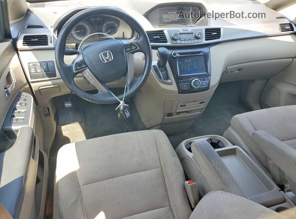 5FNRL5H38GB091282 2016 HONDA ODYSSEY White Dashboard view