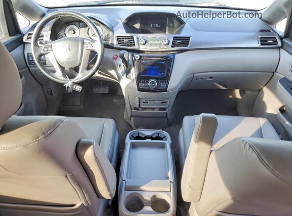 5FNRL5H60HB006365 2017 HONDA ODYSSEY Silver Widok deski rozdzielczej