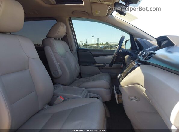 5FNRL5H61GB008155 2016 HONDA ODYSSEY Silver Widok wnętrza z przodu