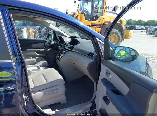 5FNRL5H63HB004576 2017 HONDA ODYSSEY Blue Vista interior delantera